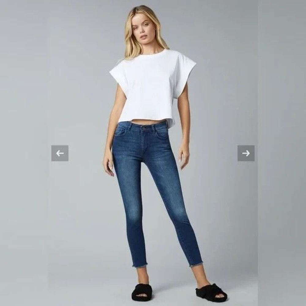 DL1961 Florence Crop Mid Rise Fulton Jeans Rhinestones Size 28